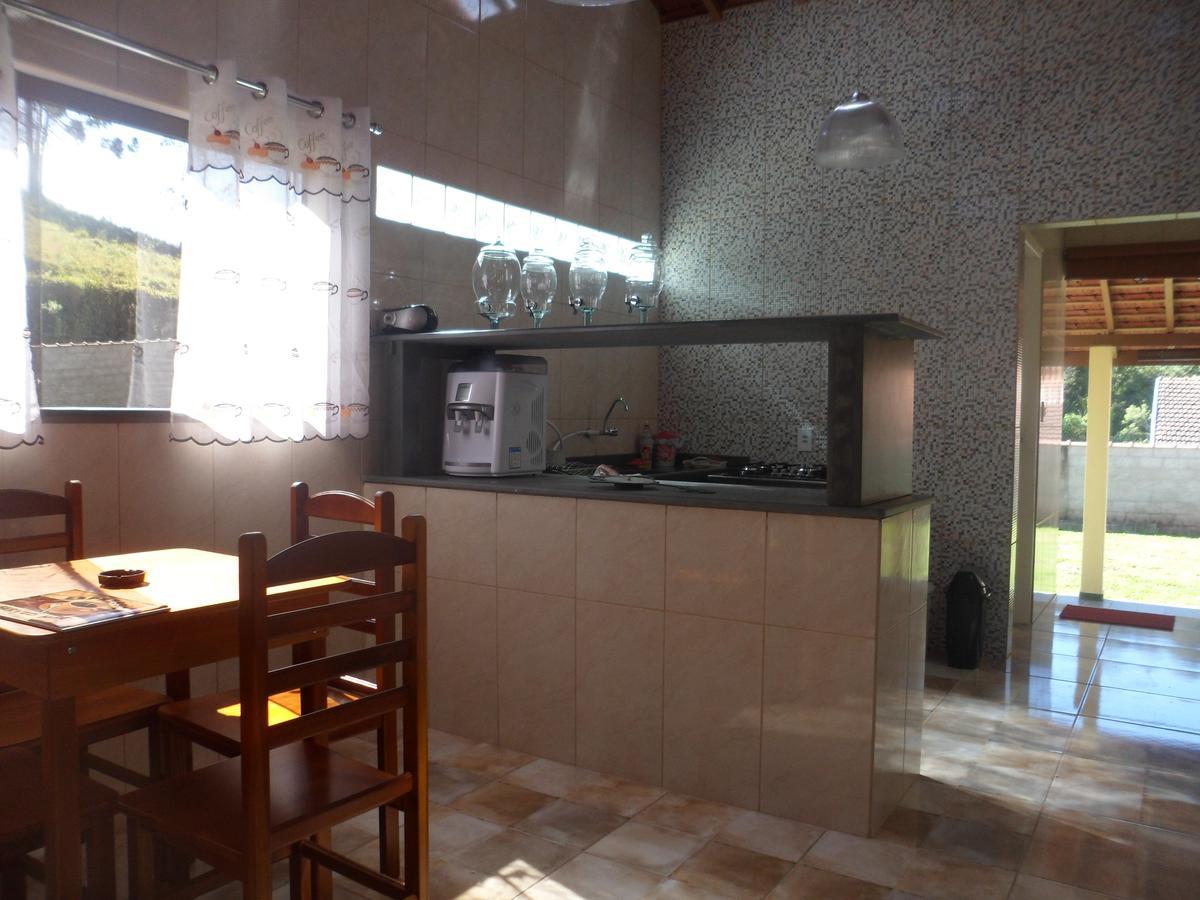 Pousada Tia Lilia Goncalves Exterior photo