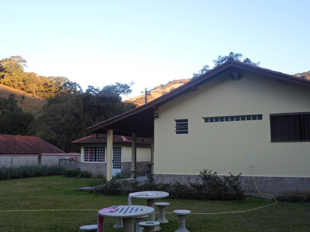 Pousada Tia Lilia Goncalves Exterior photo